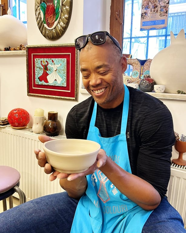 Service image for Corso di Ceramica e Scultura Fatti a Mano