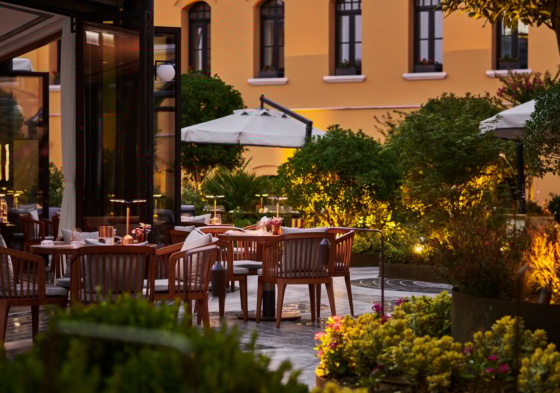 Service image for Four Seasons Sultanahmet Dining – Elegant Breakfast, Lunch & Dinner at Avlu
