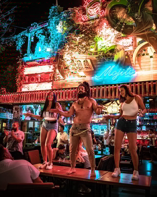 Captain Pirate Resturant Cafe & Bar