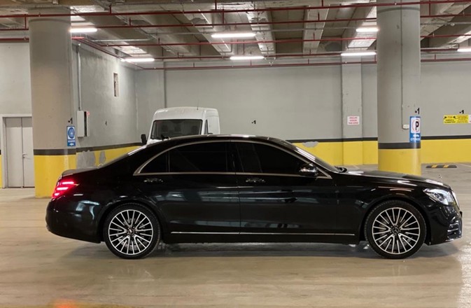 خدمات انتقال فرودگاهی با مرسدس S400 W223 لوکس