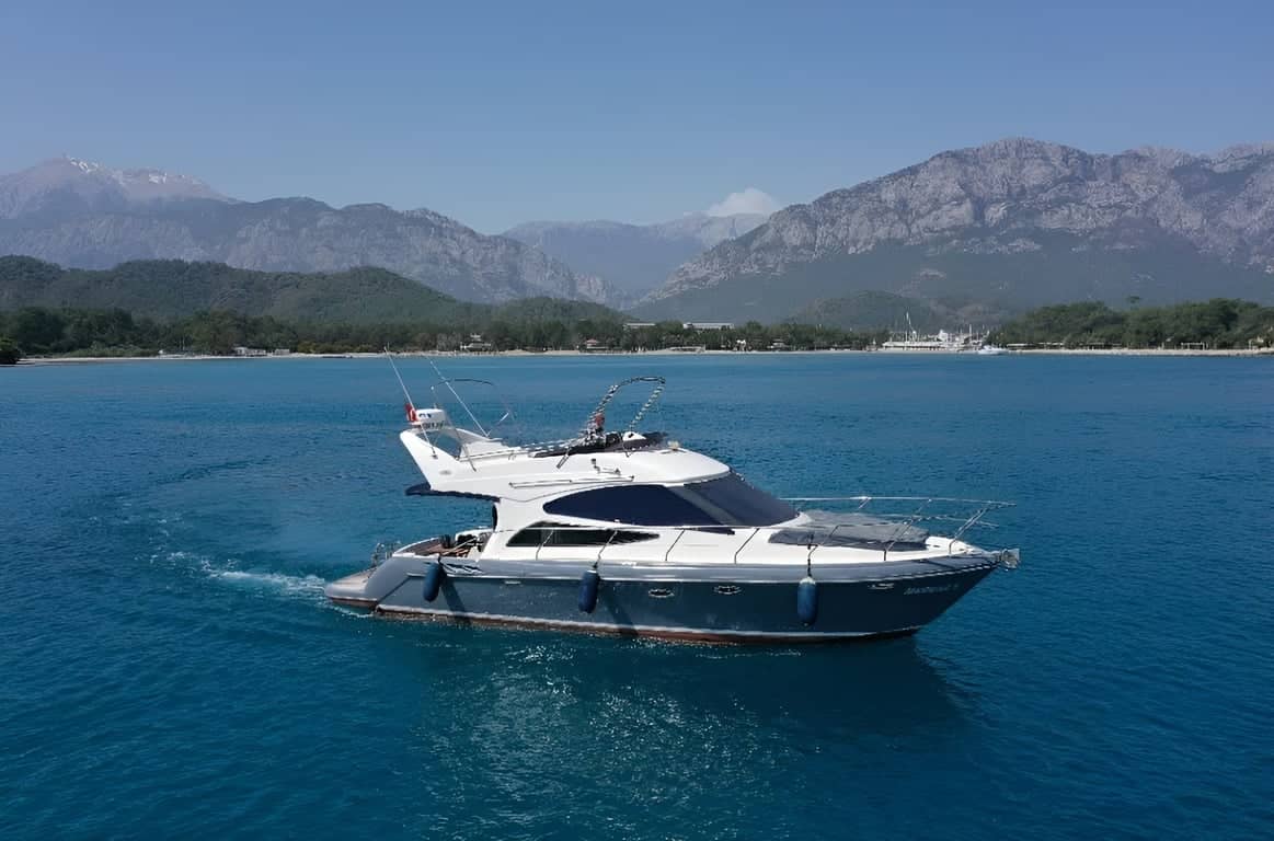 Опыт аренды частной яхты Medusa 5
