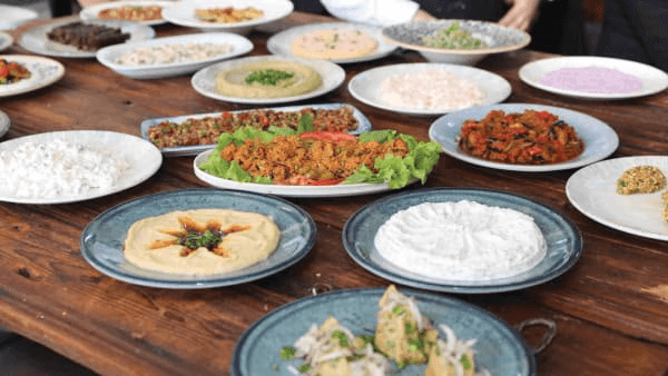 Мастер-класс по приготовлению и дегустации турецкого мезе в Галате