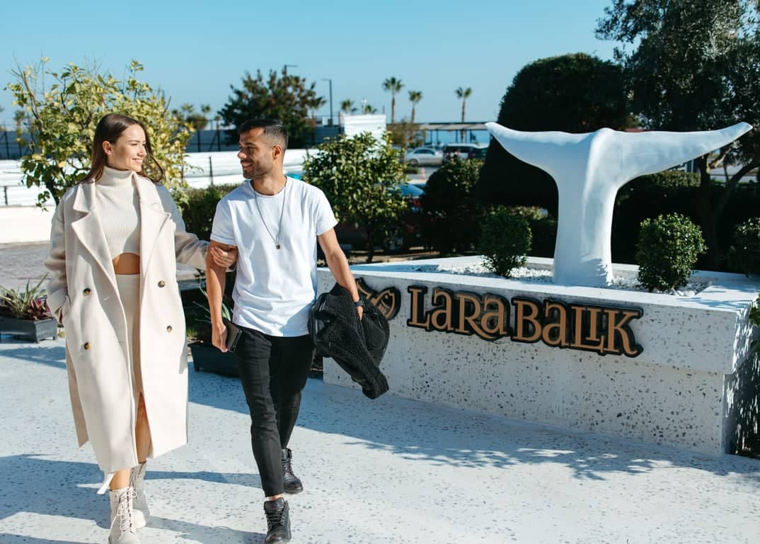 Lara Balık Restaurant – Eten aan Zee bij de Konyaaltı Vestiging