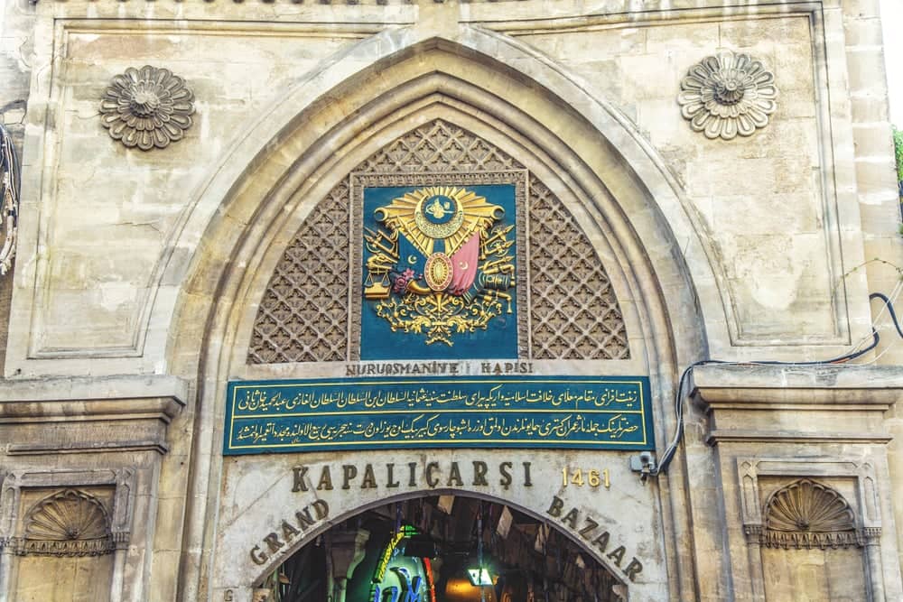 Kapalıçarşı İstanbul: Alışveriş Rehberi, Pazarlık İpuçları ve Harita