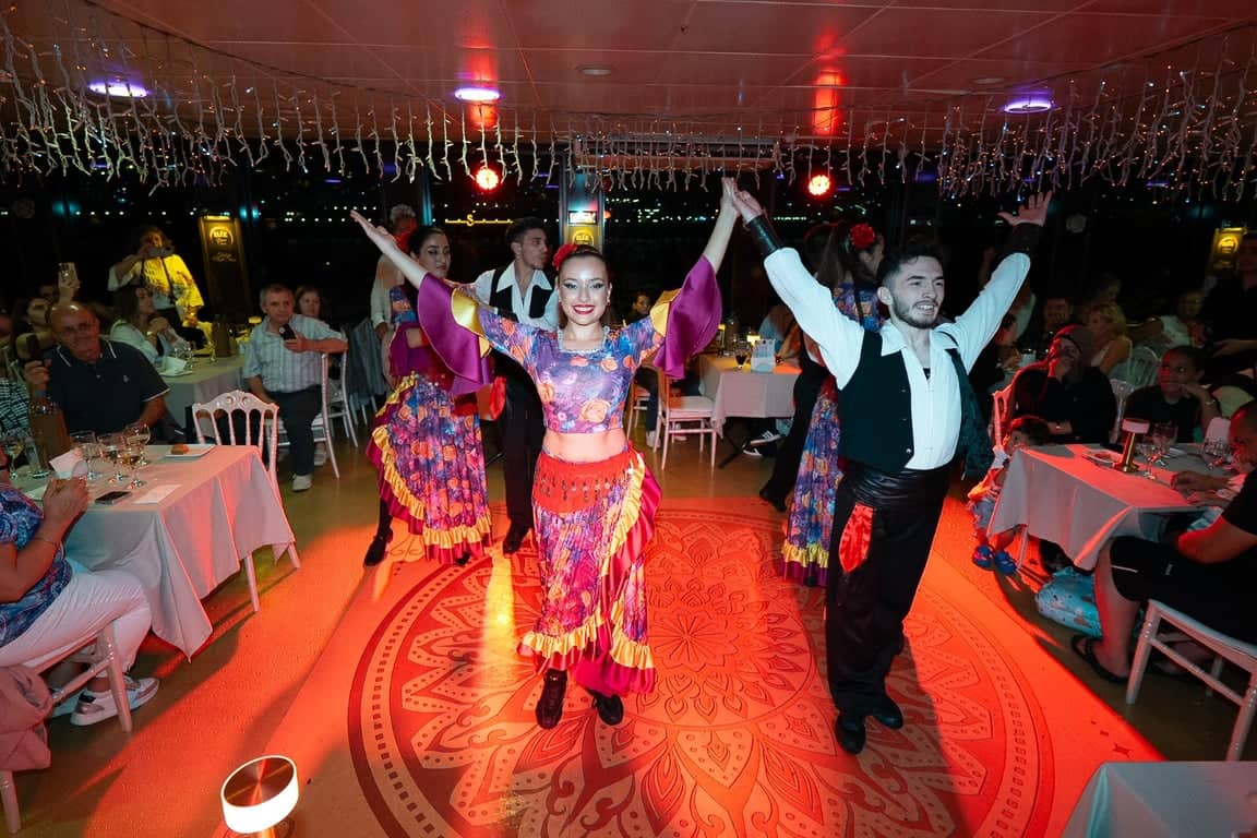 Croisière Dîner sur le Bosphore à Istanbul