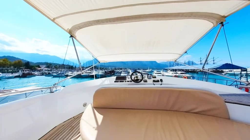 Medusa 1 Private Yacht Charter Experience