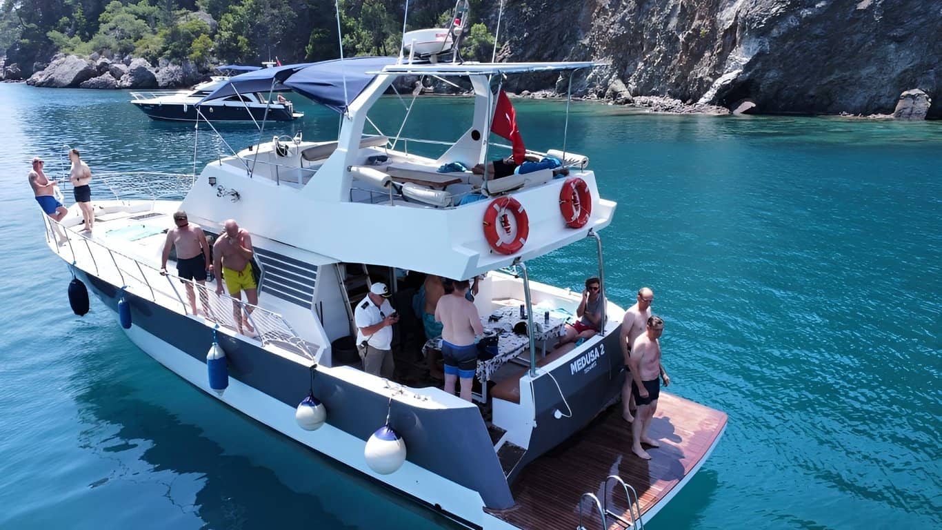 Medusa 2 Private Yacht Charter Experience