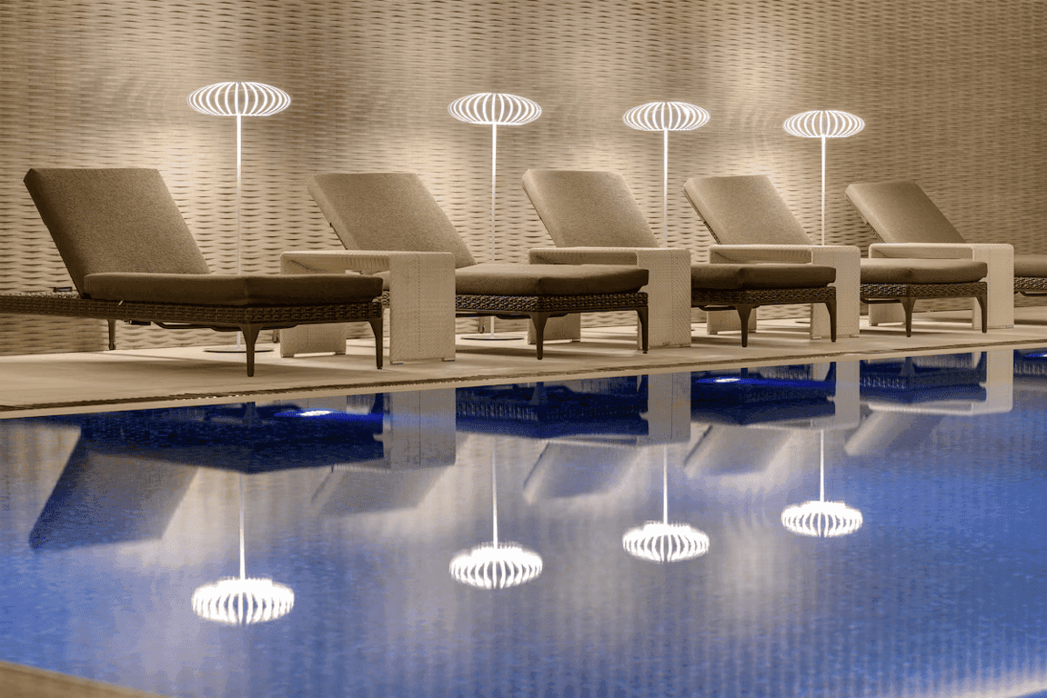 Radisson Blu Hotel Istanbul Ottomare Pool Experience - 6