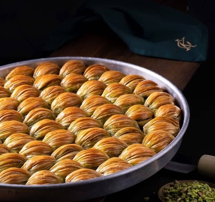 伊斯坦布尔的开心果味米迪亚巴克拉瓦