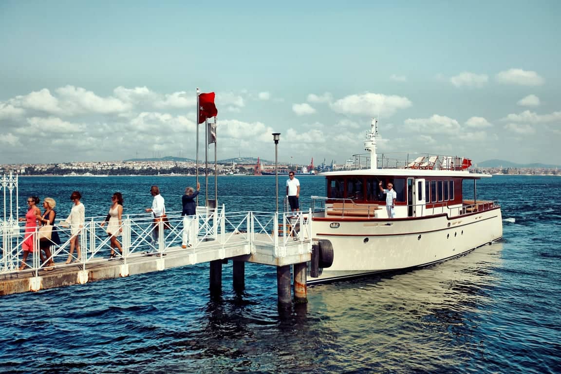 Armada Trip Boat – Daytime Private Yacht Rental in Istanbul - 6
