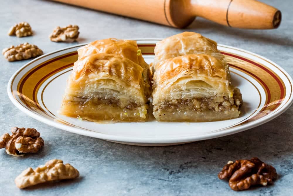 Cevizli Baklava – İstanbul'da Taze Yapılmış ve Teslim Edilen