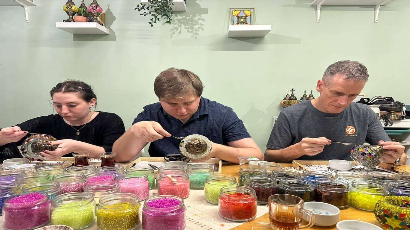 Mosaic Lamp Workshop – Maak Je Eigen Turkse Lamp