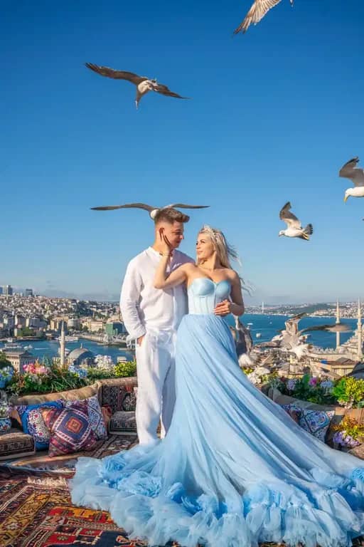 Private Rooftop & Indoor Photoshoot in Istanbul - 2