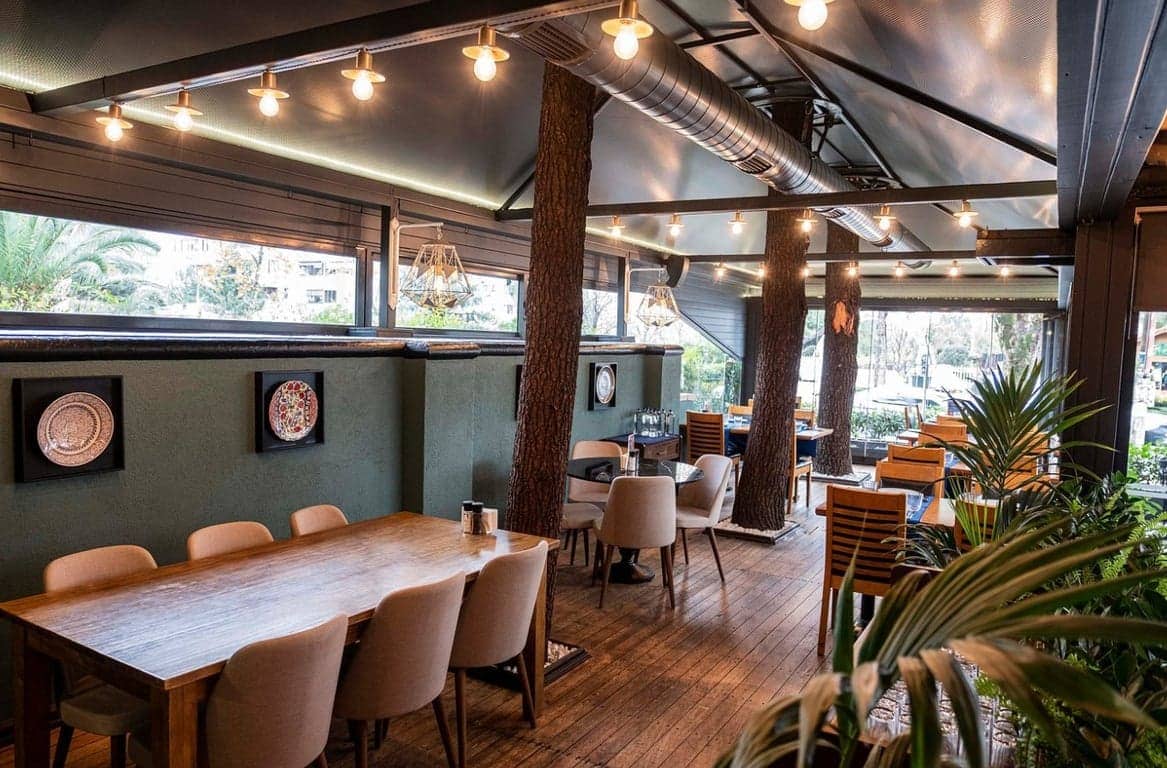 Köşebaşı Restaurante Cadde – Parrilla Turca Auténtica