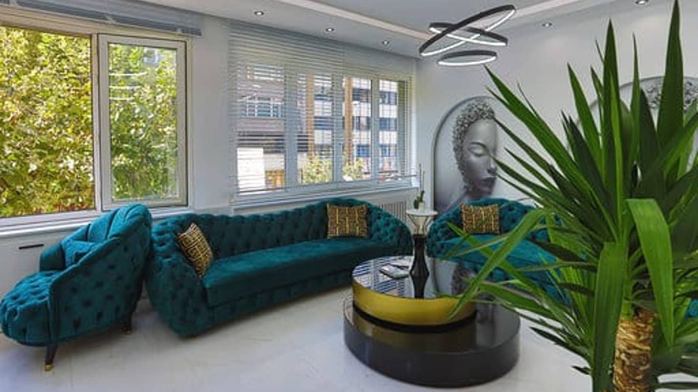 Book Aesthetic Treatments at Vivien Clinic in Istanbul – Fillers & Botox