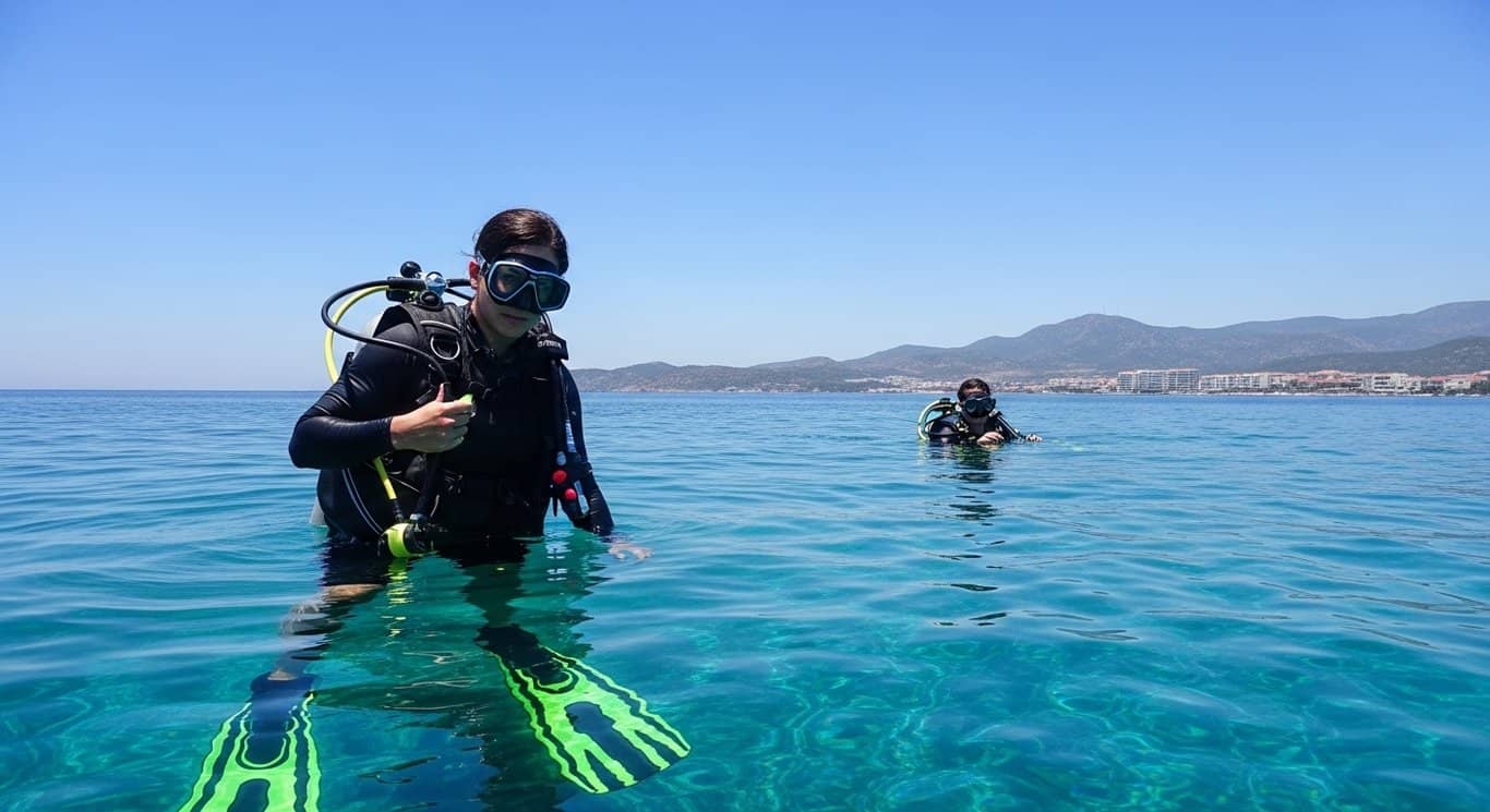 クシャダス スキューバダイビング – エーゲ海の海中世界を発見