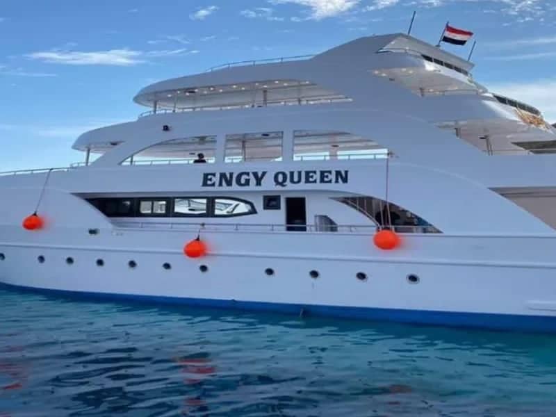 Ras Mohamed Tekne Turu Sharm'dan – Lüks Botlar, Şnorkel & Beyaz Ada