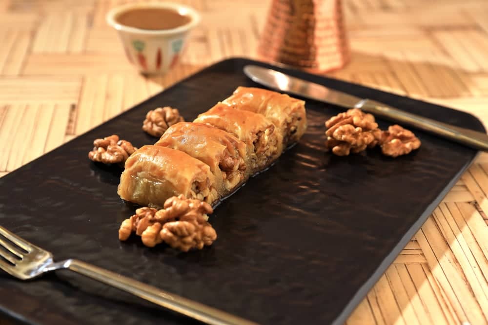 Cevizli Baklava – İstanbul'da Taze Yapılmış ve Teslim Edilen