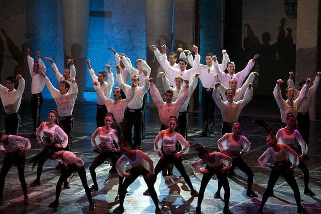 Show Ognia Anatolii - Kulturalny występ taneczny