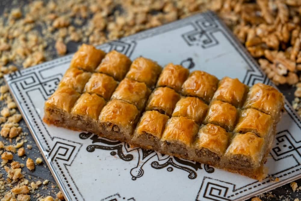 Cevizli Baklava – İstanbul'da Taze Yapılmış ve Teslim Edilen