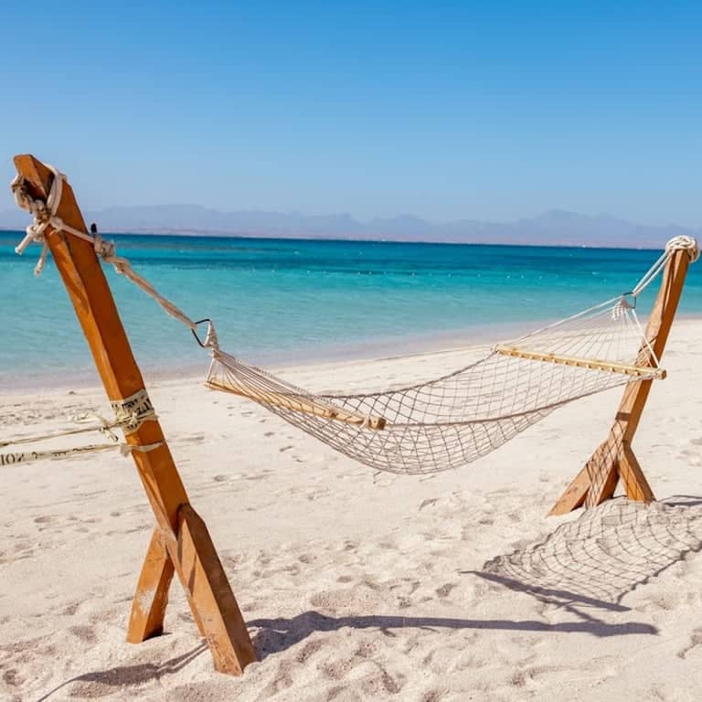 Hurghada'dan Hula Hula Adası Plajı Elite Lüks Bot Turu