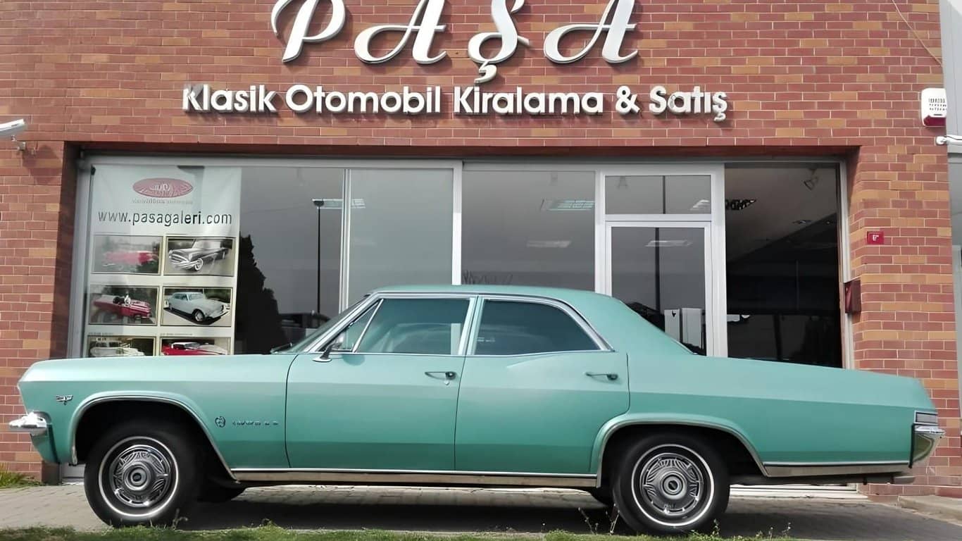 Chevrolet Impala 1965 – İstanbul'da Klasik Araba Turu