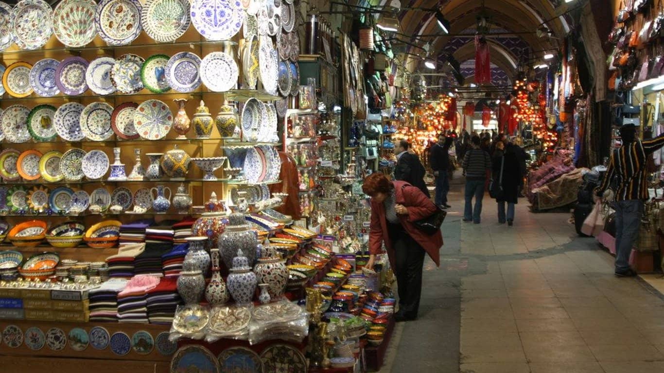 Istanbul Classics Public Half-Day Tour: Explore Old City Sites
