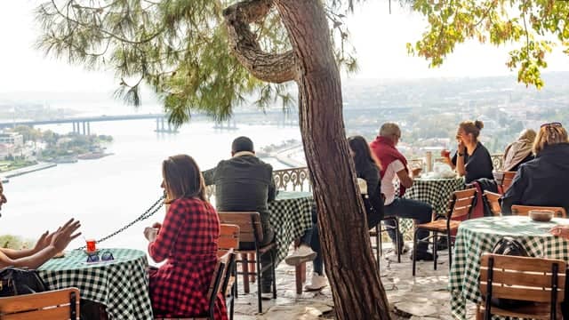 ゴールデンホーン半日ツアー - エユップ・スルタン、ピエール・ロティ＆ミニアトュルク