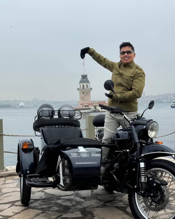 IstaNOON – Ζωηρή Απογευματινή Βόλτα με Sidecar μέσω Ιστορικών & Γραφικών Δρόμων της Κωνσταντινούπολης