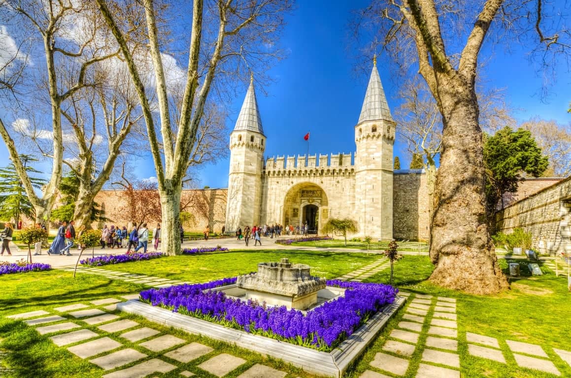 伊斯坦布尔托普卡帕皇宫及哈伦快速通行票 + 音频导览