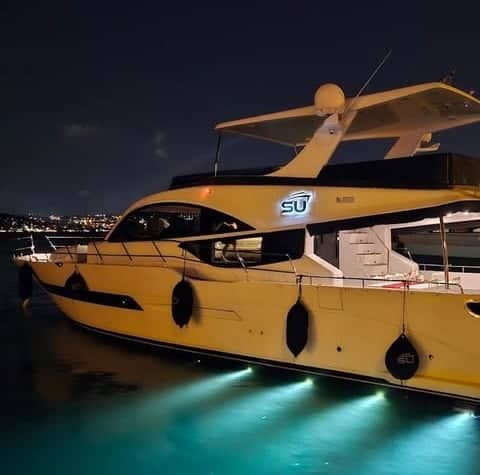 Prestige Yat Kiralama – İstanbul'da Özel Lüks Gezi