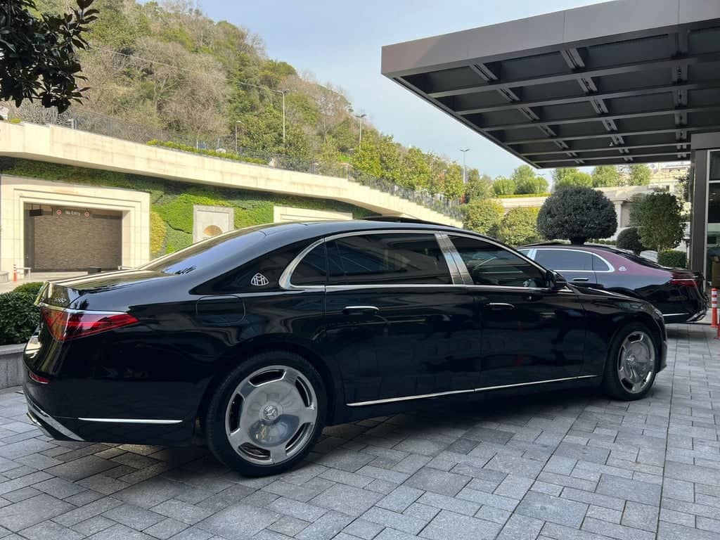 Antalya Privatflugplatztransfer mit Mercedes Maybach