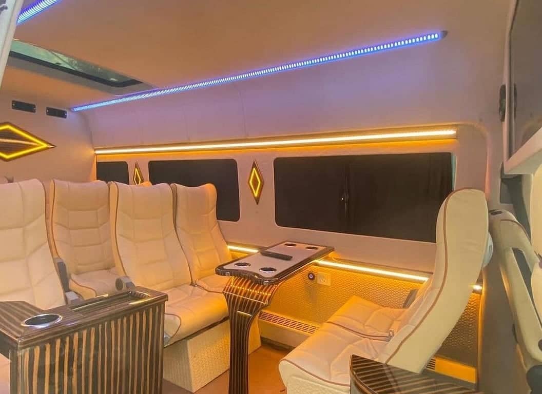 安塔利亚梅赛德斯·斯普林特私人机场接送