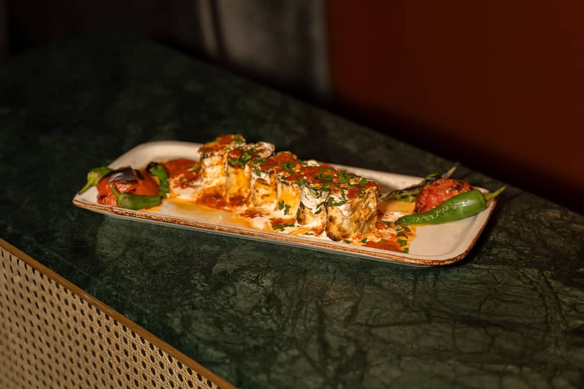 علي أوجاق باشي كروشيشمي: تناول الطعام بجانب المدفأة مع إطلالة في إسطنبول