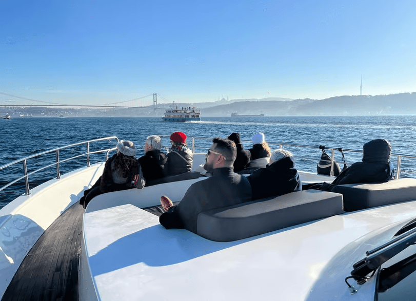 Crucero por el Bósforo de Dos Continentes – Navega Entre Asia y Europa