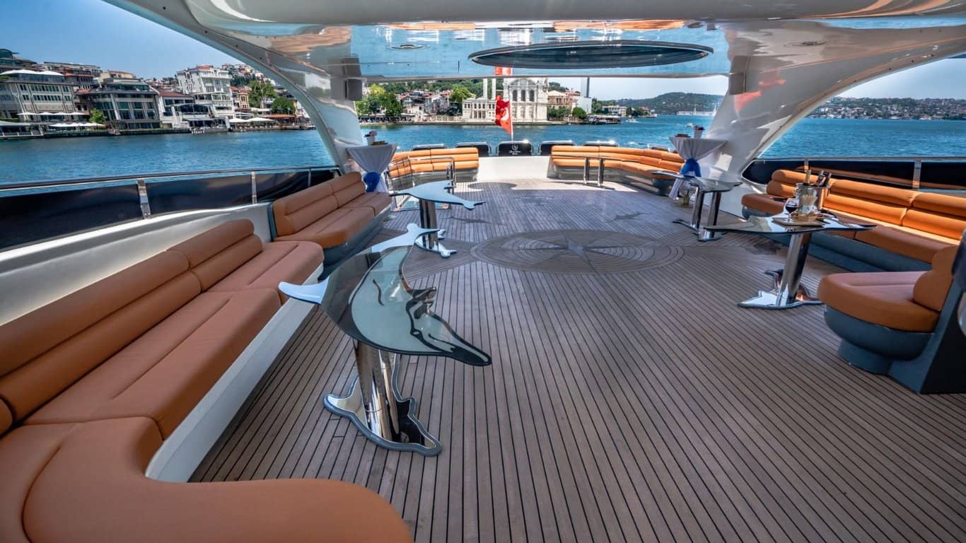 Denden Mega Yacht Rental – Luxurious Bosphorus Tour in Istanbul - 6