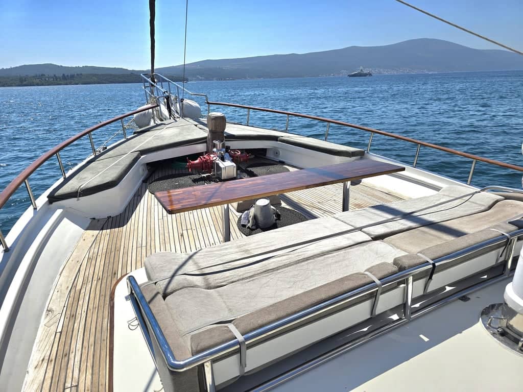 Приватний чартер яхти в Бодрумі — 26-метровий розкішний повний день