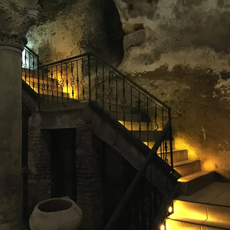 Reserva el Tour de Estambul Secreto con Şerif Yenen – Explora Estambul