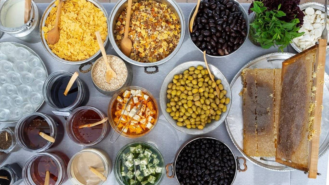 رستوران آرمادا تراس: غذا خوردن با چشم‌اندازهای بسفر در استانبول