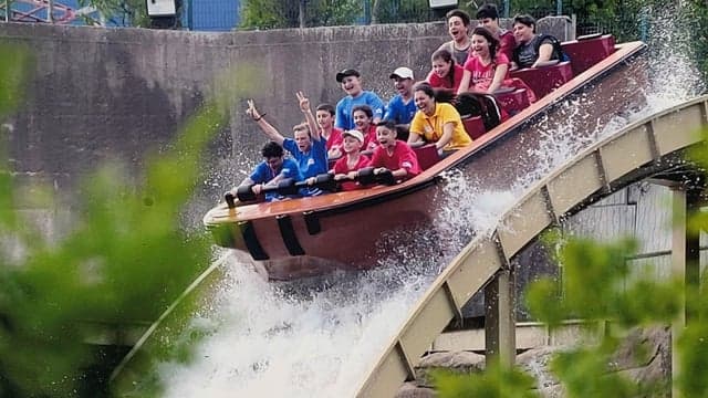 Vialand Attractiepark Istanbul – Ticket voor een Volledige Dag Familie-avontuur