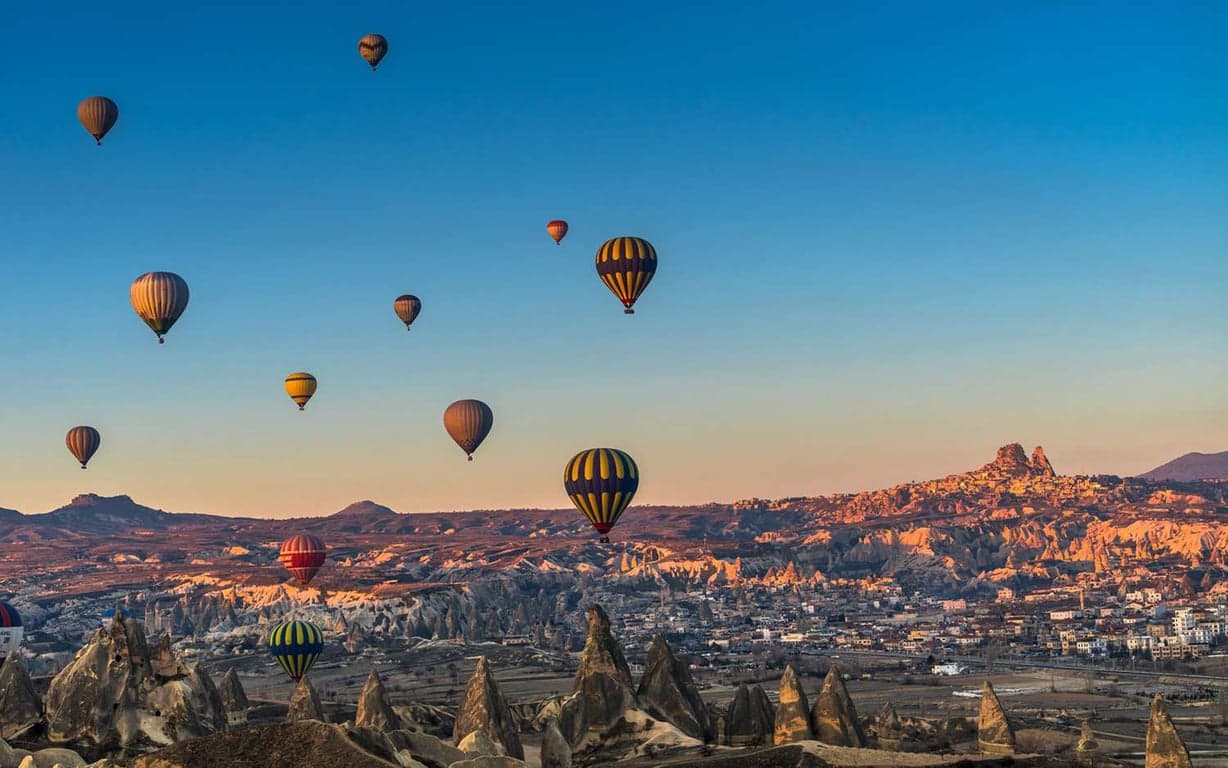 جولة مغامرة كابادوكيا من إسطنبول – جولة لمدة 3 أيام مع الرحلات