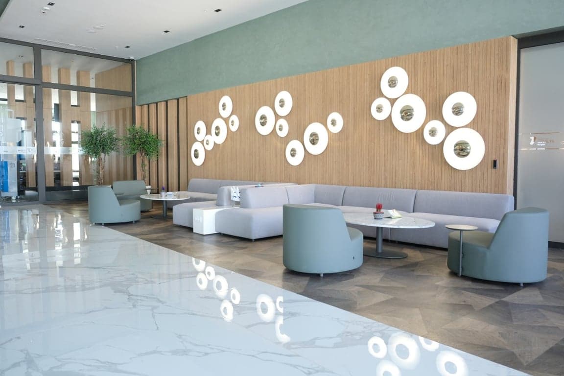 Antalya Luchthaven Premium Aankomst met Fast-Track & Lounge Toegang