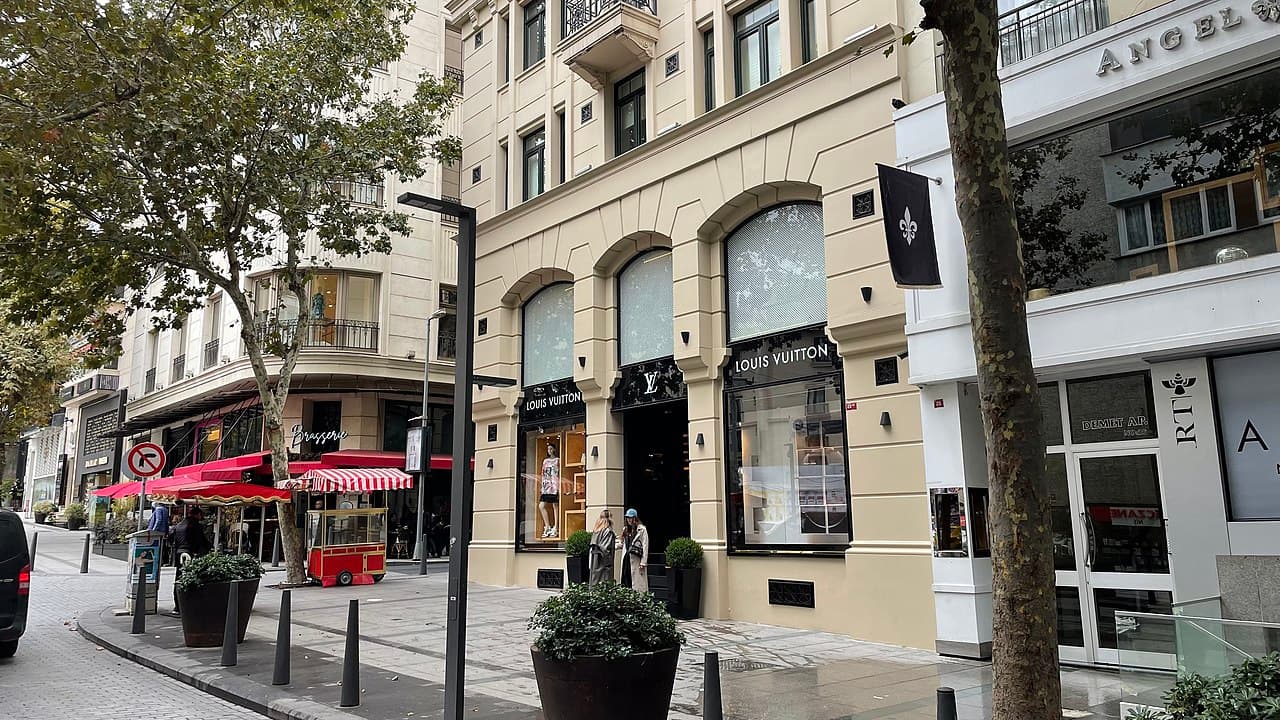 Nişantaşı'nda Alışveriş
