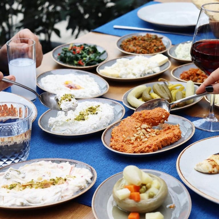 Köşebaşı Restaurante Cadde – Parrilla Turca Auténtica