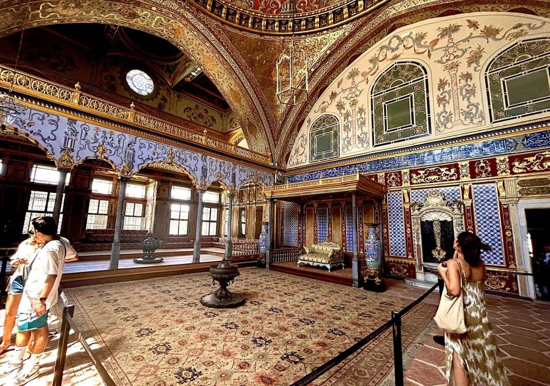 Topkapi Palace Museum & Harem Tour Ticket in Istanbul