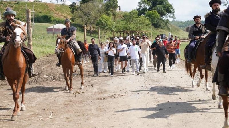 جولة في مواقع تصوير ارطغرل وعثمان غازي في إسطنبول – رحلة يوم كامل
