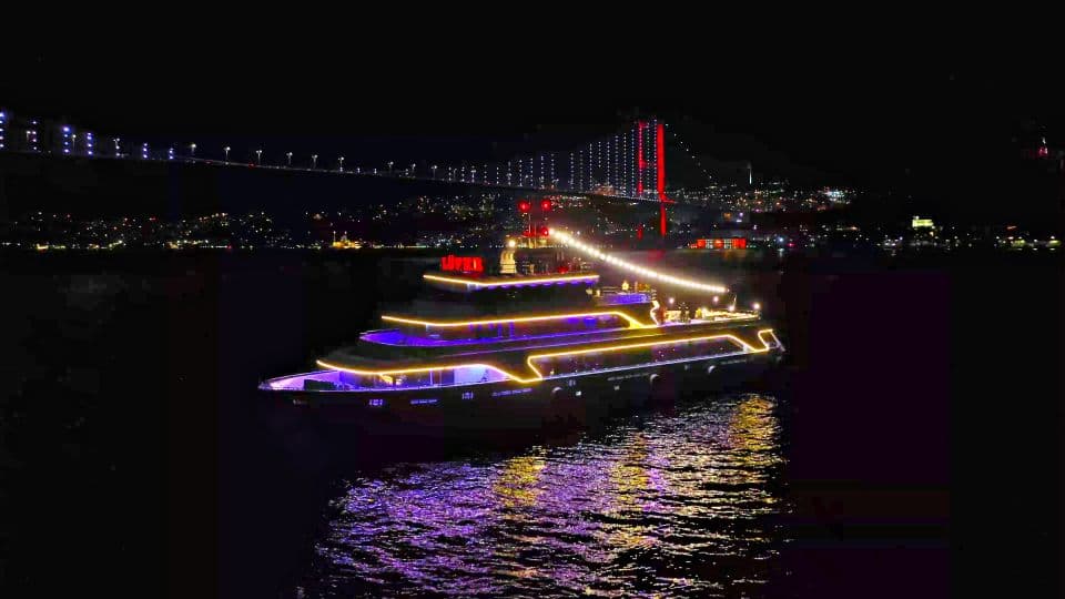 Bosphorus Dinner Cruise