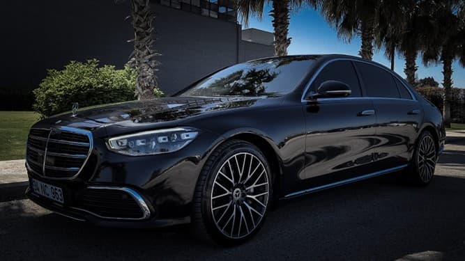 Airport Transfer Services with Luxurious Mersedes S500 W223