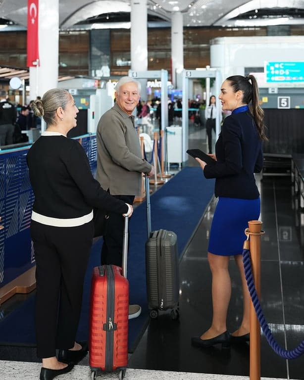 Ultimatives Willkommenspaket – VIP Meet & Greet + Privater Flughafen Transfer in Istanbul